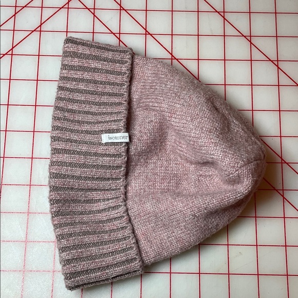 Red Leather Gloves with Pink Beanie and Knit Scarf - Picture 4 of 4